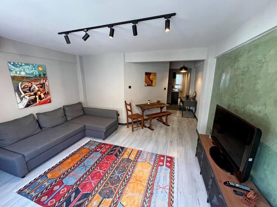 Central & Cosy Flat For 4 Person Istanbul Eksteriør bilde